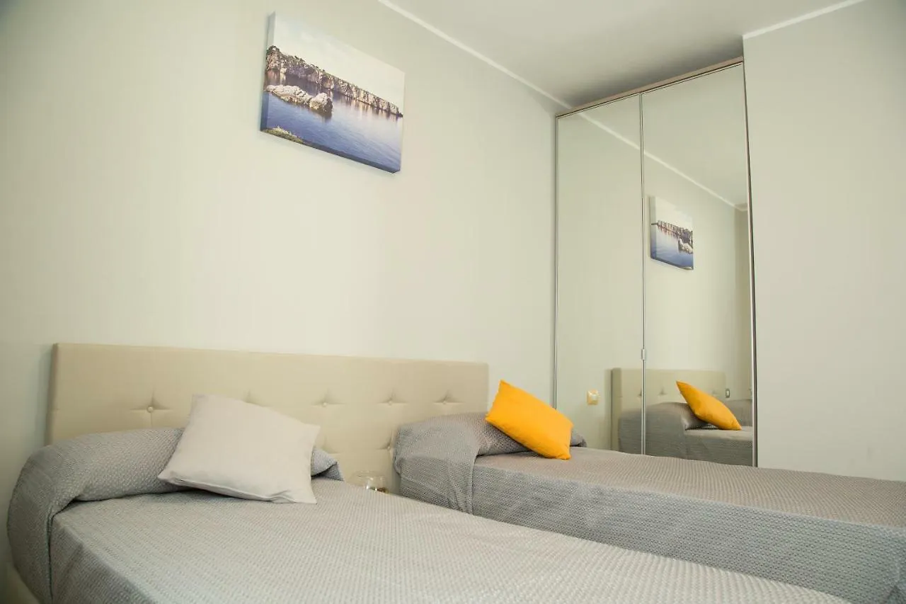 Charm Holiday Terrasini 0*,